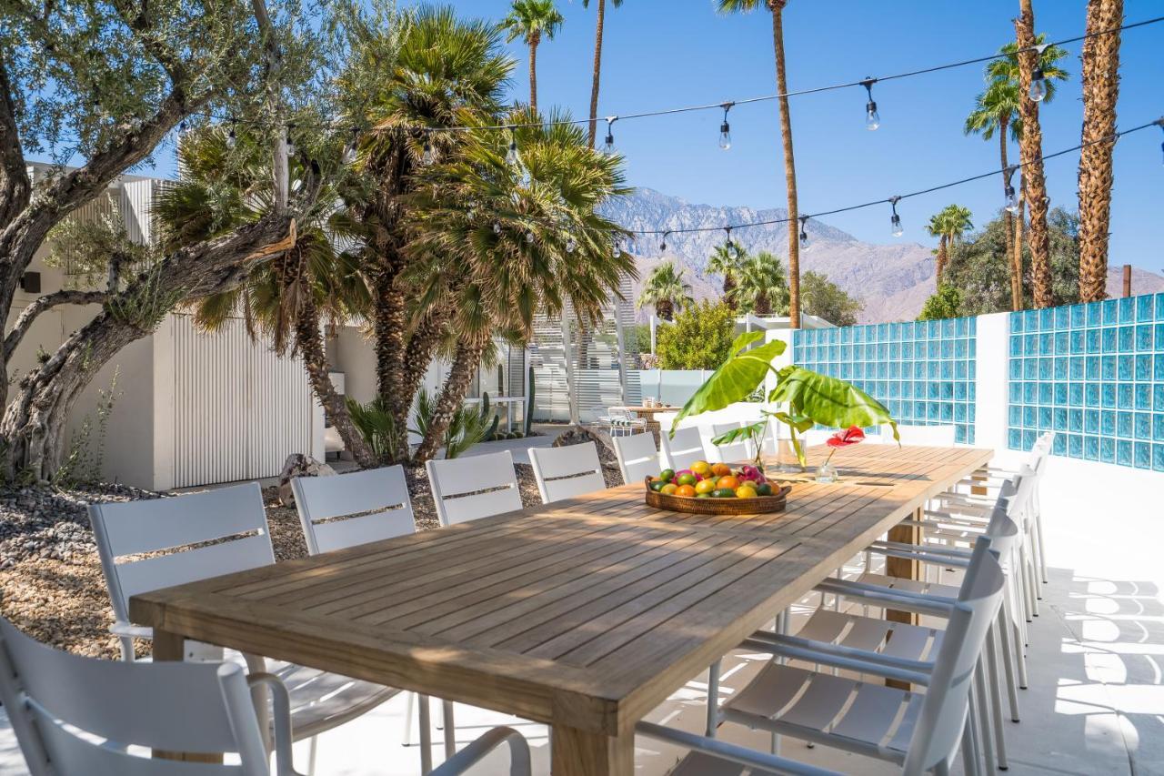 Monkey Tree Hotel By Avantstay Stylish Hotel In Palm Springs W Pool Bagian luar foto